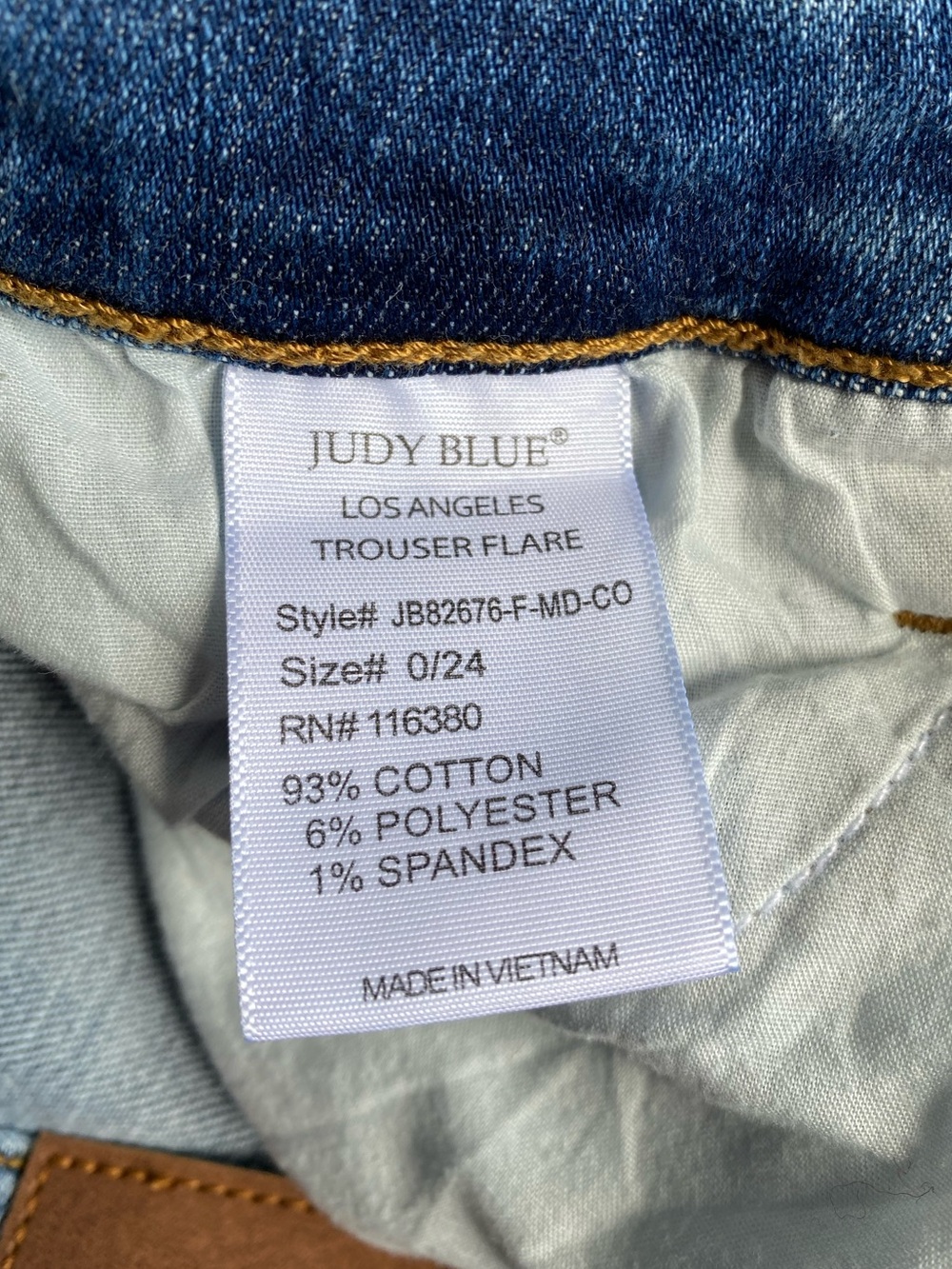 Judy Blue Mid Rise Trouser Flare Jeans Size 0/24 Regular Light Wash Blue Stretch - Picture 14 of 16